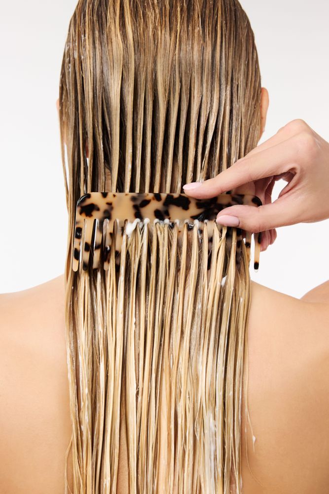 COLOR SHIELD BLONDE Maska ochronna do włosów blond, rozjaśnianych i z pasemkami PL